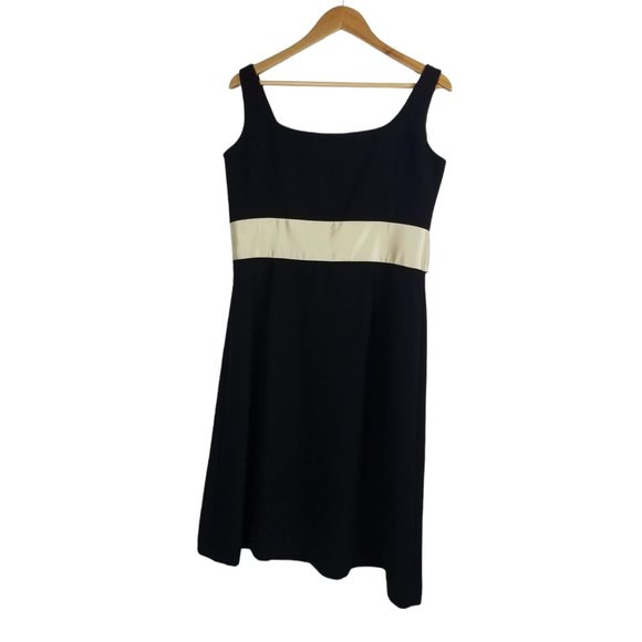 Ann Taylor Womens Black Dress Shift Cocktail Sleeveless Classy Size 12 - Picture 2 of 4